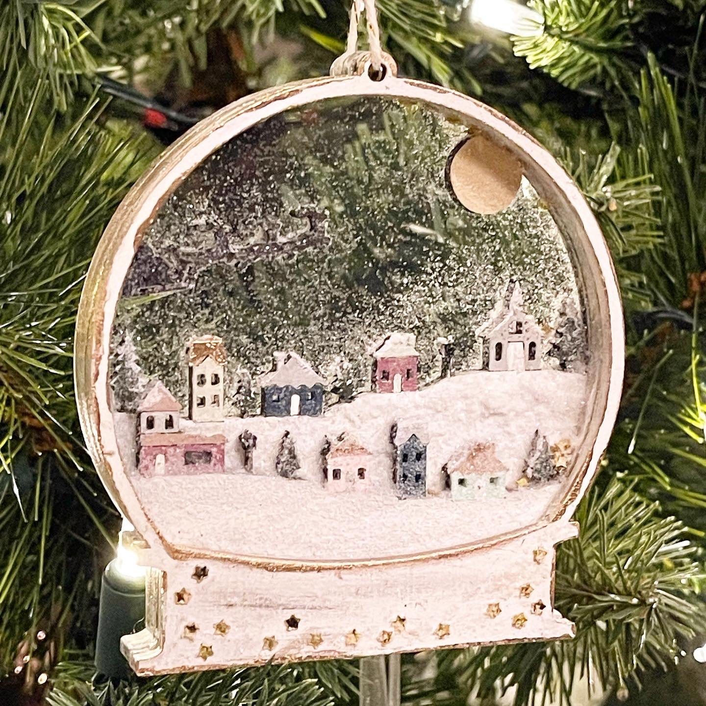 Christmas Village Snow Globe Ornament Kit